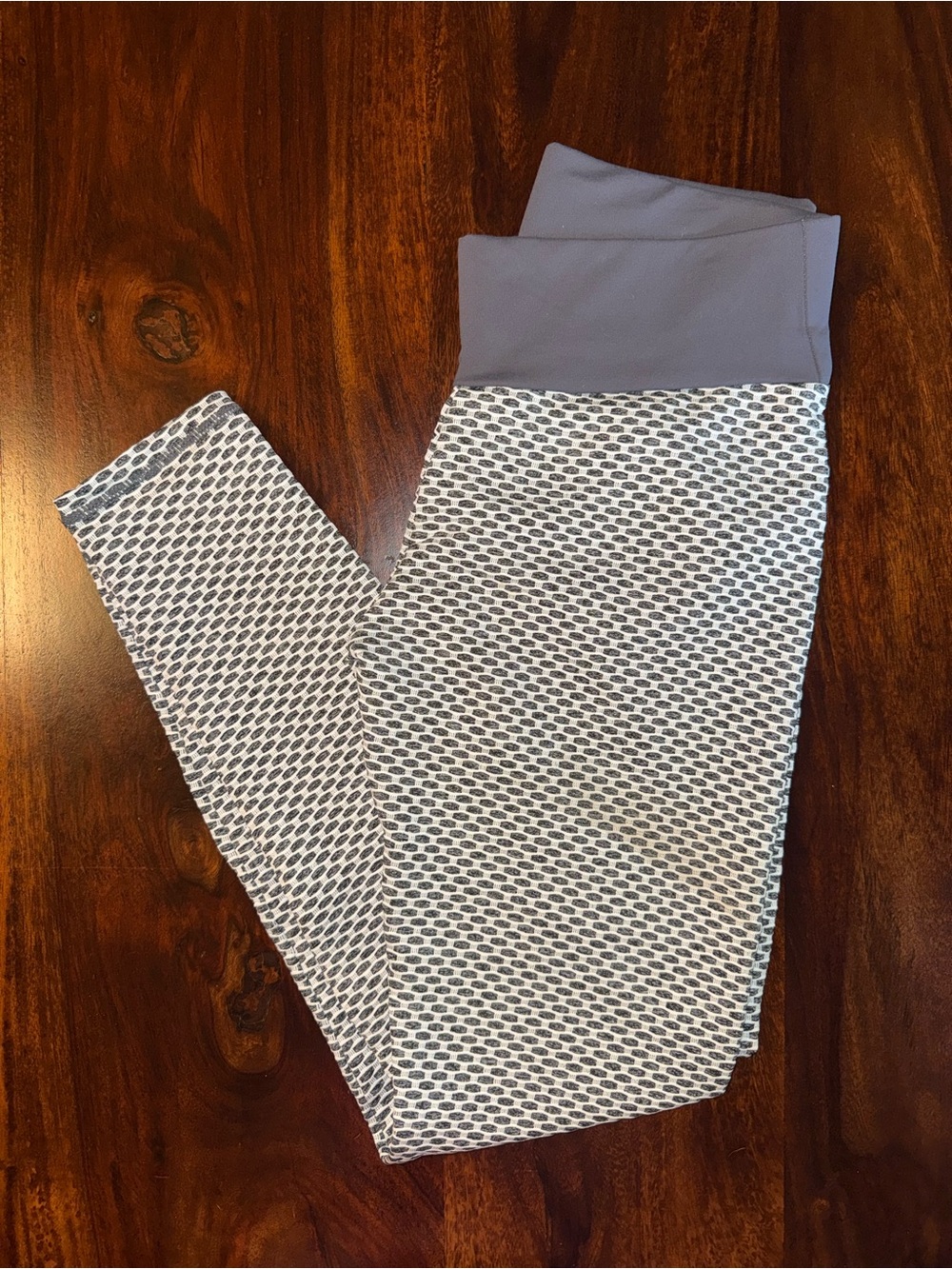 Women’s Gray Textured Legging